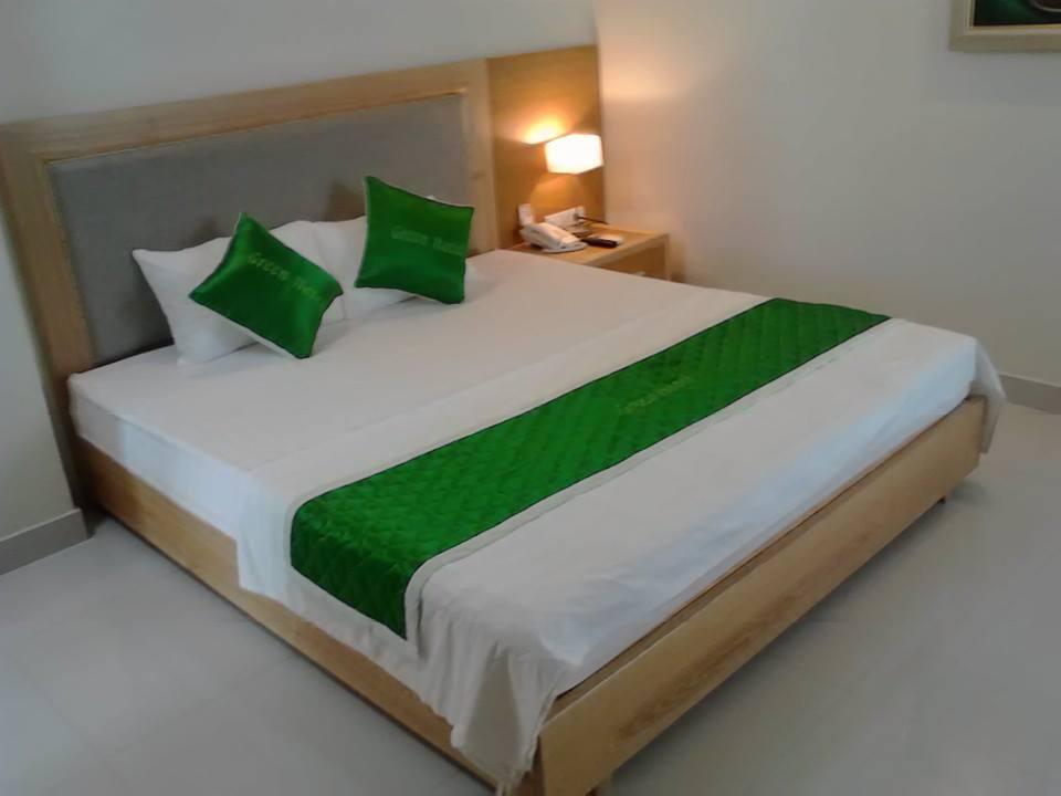 Green Hotel Hai Phong Bagian luar foto